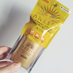 2017 new Shiseido sunscreen a small bottle of moisturizing waterproof anti sweat UV 60ml