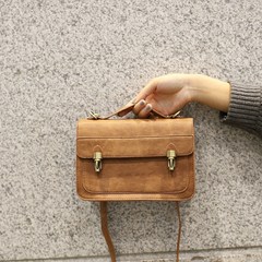 A small bag of new spring and summer 2017 Korean simple retro shoulder small bag Crossbody Bag bullet lock bun gray
