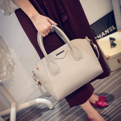 In the spring of 2017 new Korean lady bag embossed shell bag fashion bags Shoulder Messenger Bag Watch the mini size