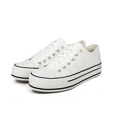In the spring of 2017 all-match white shoes shoes canvas shoes female student sports shoes lace white shoes new shoes. 37 female Thick bottom white black