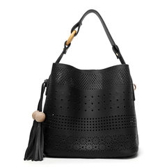 European station, 2017 spring and summer fashion, new hollow bag, female baozi, mother bag, single shoulder bucket, oblique Satchel Bag black