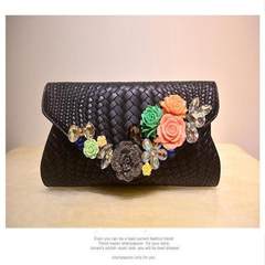 Leather hand bag 2017 female new diamond diamond party Handbag Clutch Shoulder Messenger Bag female chain black