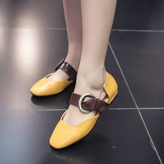 2017 summer Mary Jane shoes Vintage shoes square buckle sandals summer female word with flat shoes. 37 feet thin shoot a small yard yellow