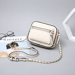 The 2017 summer new handbag bag Korean small mini Chain Bag Shoulder Satchel simple all-match small bag Beige
