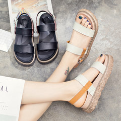2017 new Korean tide all-match sandals female summer shoes Rome students with a flat cake thick soled sandals Thirty-eight black