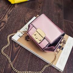Small bag 2017 female new enamelled chain lock bag Korean all-match Mini Xiekua package silver bag Pink