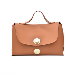 2017 new summer fashion handbags lock all-match Boston Commuter Bag Handbag simple package Light brown