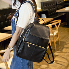 2017 new seasons Ladies Fashion Handbag Shoulder Bag good Korean travel bag student bag Institute wind black