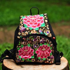 [Yunnan] impression folk style embroidery embroidery bag ladies bag retro casual canvas bag shoulders Subshrubby peony flower
