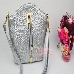 New handbag shoulder bag leather shell spring tide medium Korean portable Crossbody Mini spring and summer fashion silvery
