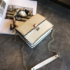 2017 new fashion bags handbag summer small package bag chain simple casual Mini Satchel white