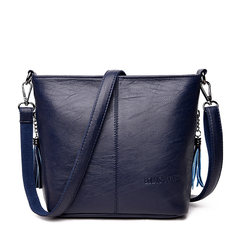 The wonderful West New Summer bag shoulder bag bucket 2017 new simple Korean female tassel Handbag Bag blue