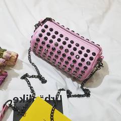 2017 new simple Korean female bun Chain Bag Satchel Bag when the mini all-match rivet Pink