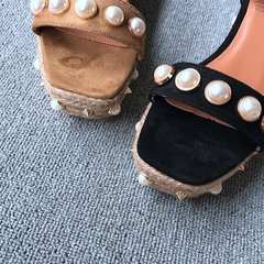 Leather shoes, broken yards, clearance, 2017 summer sanding, leather heel, woven fashion pearl rivets, one word with sandals Thirty-eight black