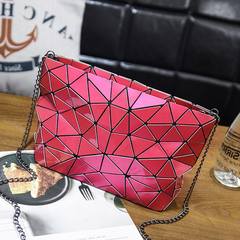 2017 new bag geometric lattice bangalor irregular sequins diamond fashion chain bag bag laser Plum red