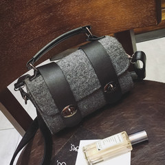 Hongkong 2017 new summer fashion bag bag woolen Boston small bag shoulder bag messenger bag lock gray