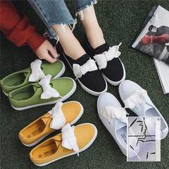 Green canvas shoes a thin section of a pedal in summer 2017 new students slip-on all-match flat white. Thirty-eight white