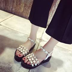 The new summer sandals in summer 2017 new female Korean muffin all-match a thick bottom slip buckle word really cheap Thirty-eight white