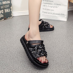 In the summer of 2017 a Korean version of the new sandals student leisure slippers in shoes with flowers all-match word Thirty-eight black