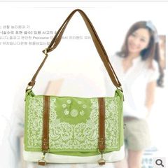 The original hand embroidered bag bag Canvas Shoulder Bag Canvas satchel Korean female bag /16 Sen yuan shipping