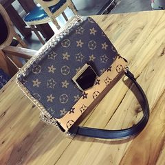 2017 new European fashion handbags all-match leisure backpack Ms. single diagonal small bag backpack Y-lv06