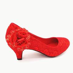 With the new female Korean wedding shoes red thick with fine with all-match shoes high-heeled shoes winter pregnant bride