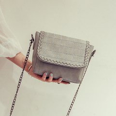 Small bag 2017 female new all-match chain bag Korean woven bag shoulder flip mini small satchel in summer