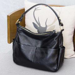 2017 new female leather bag leather middle-aged mother handbag shoulder bag women bag multilayer handbag