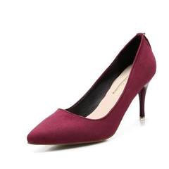 Pointy-headed red wedding shoes, low-cut black high-heeled shoes, women`s fine heels, professional single shoes, new style of 2017, sexy and versatile wine red (7cm)