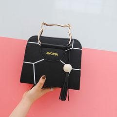 2017 new summer bag bag ladies handbag geometric print tassel Shoulder Bag Messenger Bag Small Package