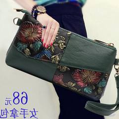 2017, new women's hand bag, painted printing, single shoulder oblique cross small bag, European and American retro, hand grasping tide bag
