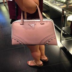 Italy court new Prada PRADA Leather Handbag Shoulder Bag Handbag 722 rivets Please consult before taking photos
