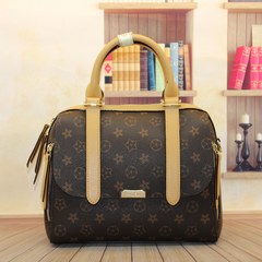 Mangoni bought 2017 new 8119 PVC gucci handbag all-match leisure bag bag 895-8119