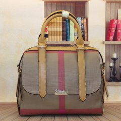 Mangoni bought 2017 new 8119 PVC gucci handbag all-match leisure bag bag 925-8119