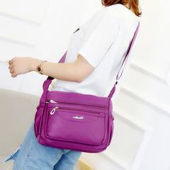 2017 new waterproof nylon cloth bag Oxford single shoulder bag on the Korean leisure middle-aged lady mother package Deep purple model effect