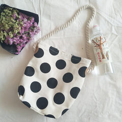 South Korea ulzzang cute coarse wool portable shoulder canvas bags wave little fresh lunch bag bag M white — — yellow in kind