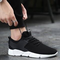 2017 new summer shoes black shoes. All-match breathable mesh deodorant shoes casual shoes Black and white 938