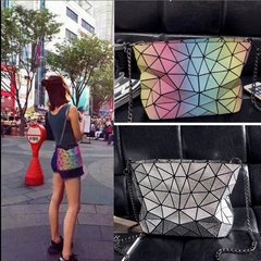 Han Guodong gates stars rainbow women 2017 new satchel geometric lattice chain shoulder bag