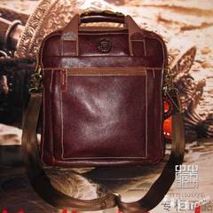 Tibetan leather, Korean version, retro shoulder back handbag, European and American fashion computer business leather, men's bag 031199