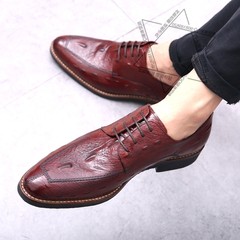 Hongkong IT purchasing business dress shoes and the wind tide leather crocodile shoes men pointed shoes embossing