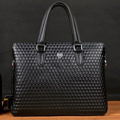 New men's bags, damask Plaid handbags, business men's briefcases, leather casual computer bags 782-5