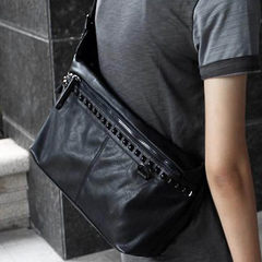 Les in advance to 2016 new rivet Korean male package chest pack bangalor Xiekua package bag packet flow Black bag