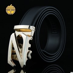 The new Z leather belt buckle leather belt men's Korean business explosion models selling fashion belts E8