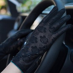 Summer thin bar lace touch screen lady sunscreen gloves, anti UV sunshade and anti slip female gloves st127 five leaf black