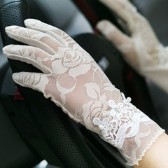 Driving lace sunscreen gloves, ladies thin summer, short touch screen, spring and autumn anti slip, breathable and anti ultraviolet D16 (skin color)