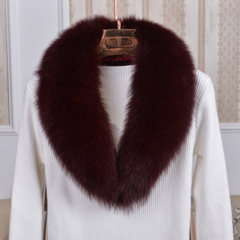 Real fox fur collar, green fruit collar, male lady fur scarf, real hair collar collar, whole skin, made of cow horn collar, black and white wine red cloth, long 80CM