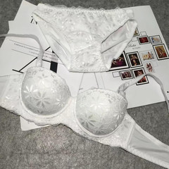 Sexy lace half cup women gather bra comfort 2/1 bra adjustment type small chest thickening underwear gather White [send underwear + pad] 38/85B