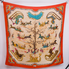 Super gorgeous series of printed silk wool, cashmere blended yarn, wool velvet scarf, scarf, shawl, female tree, carriage, orange.