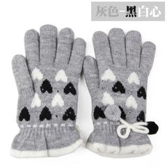MIT Taiwan double layer thickening winter cold proof warm gloves lady fashion wool knitted five fingers glove Black and white heart gloves