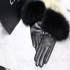 Autumn and winter fox hair imported small sheepskin gloves, female touch screen plus suede mouth temperament, with sheepskin ins thickening Black black